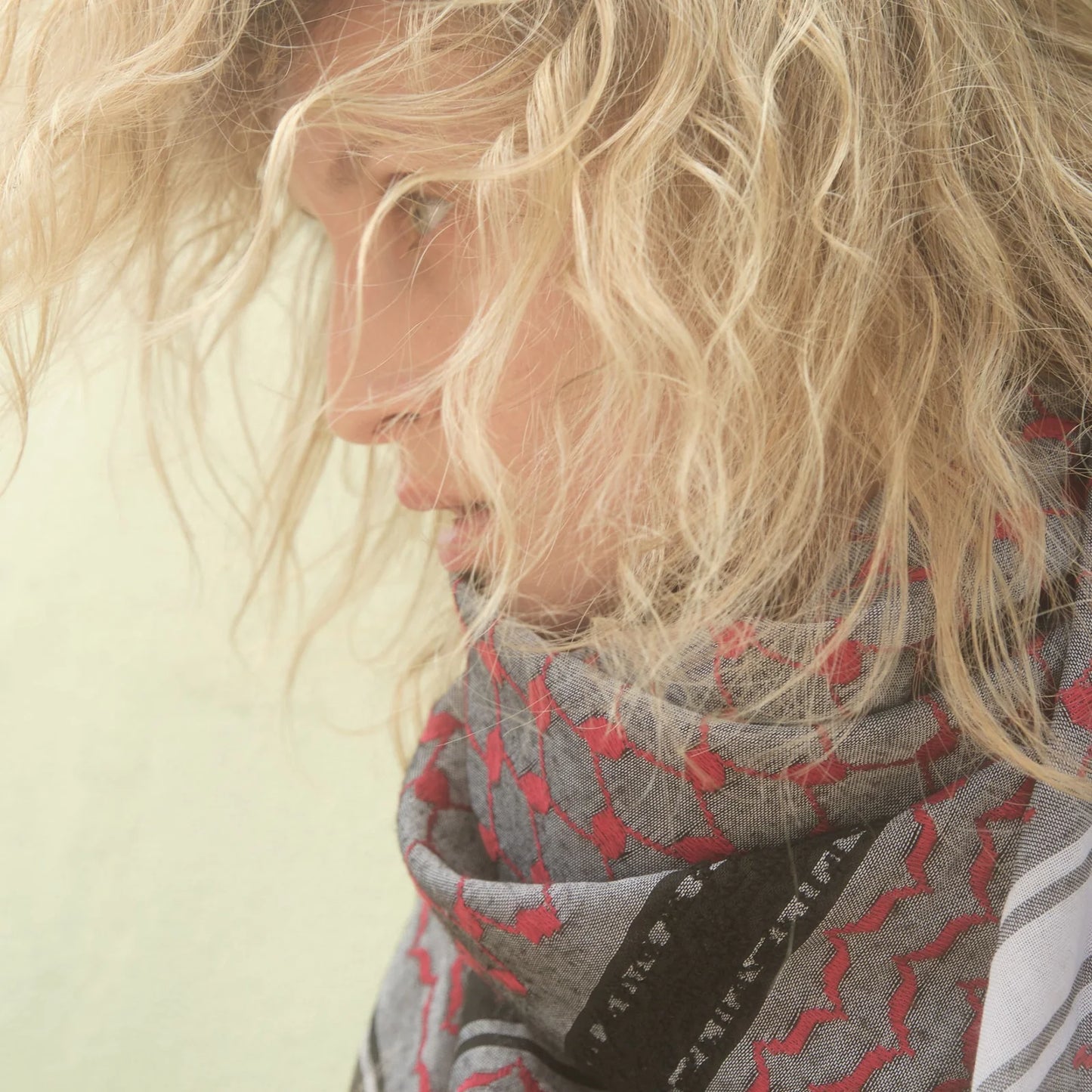 SEP 4 SHADES ON GRAY KEFFIYEH- RED