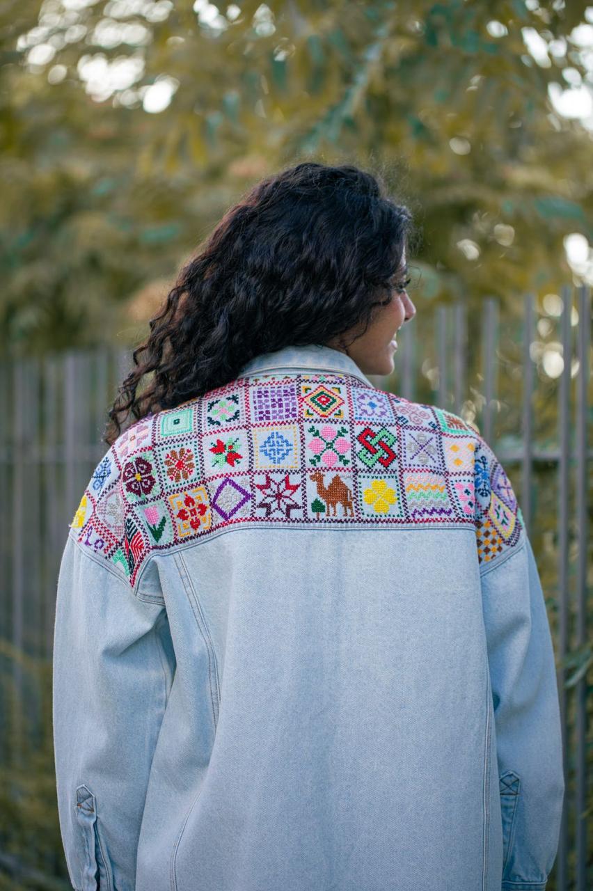 Halimeh patch embroidery denim jacket