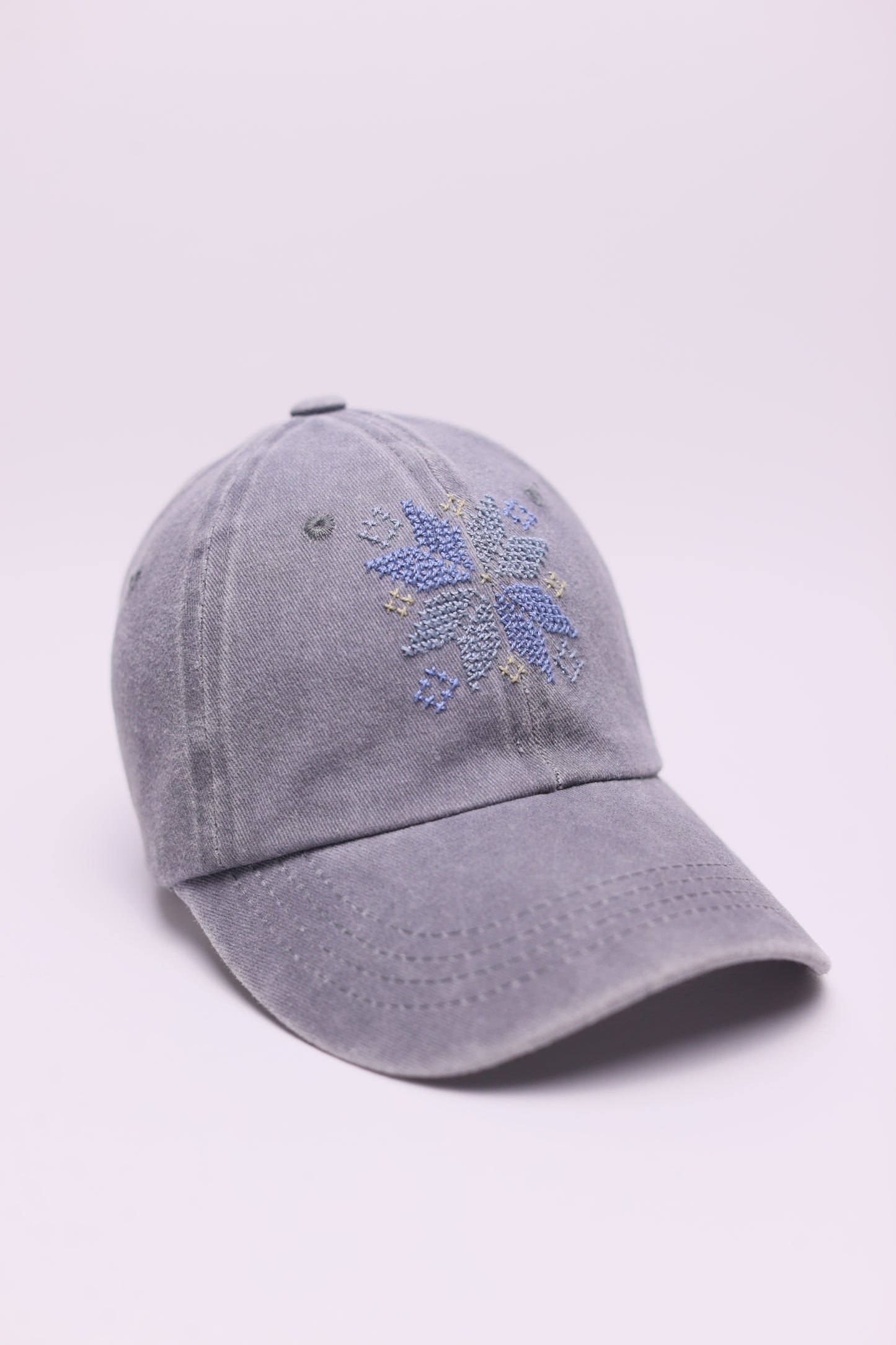 Light grey star hand embroidered cap